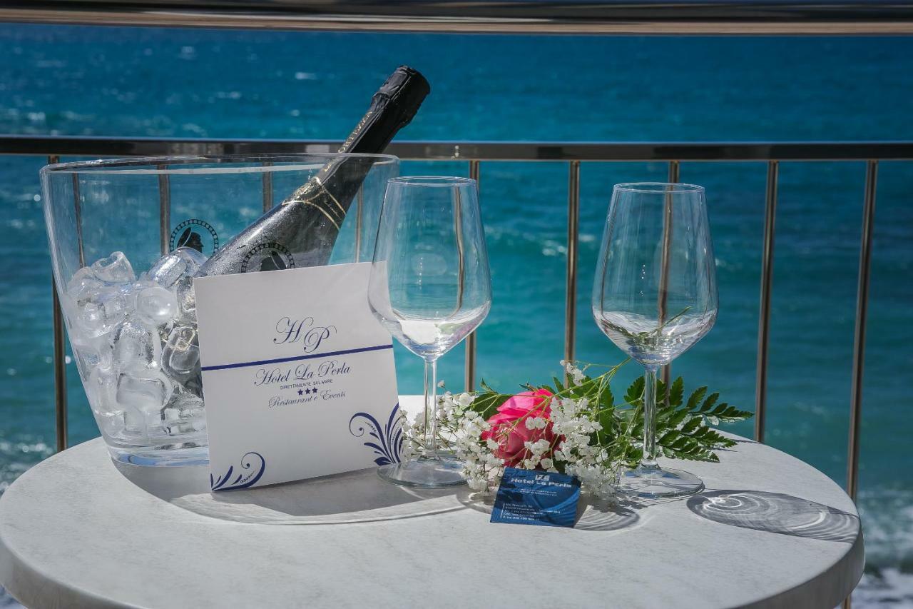 Hotel La Perla Villammare Exteriér fotografie