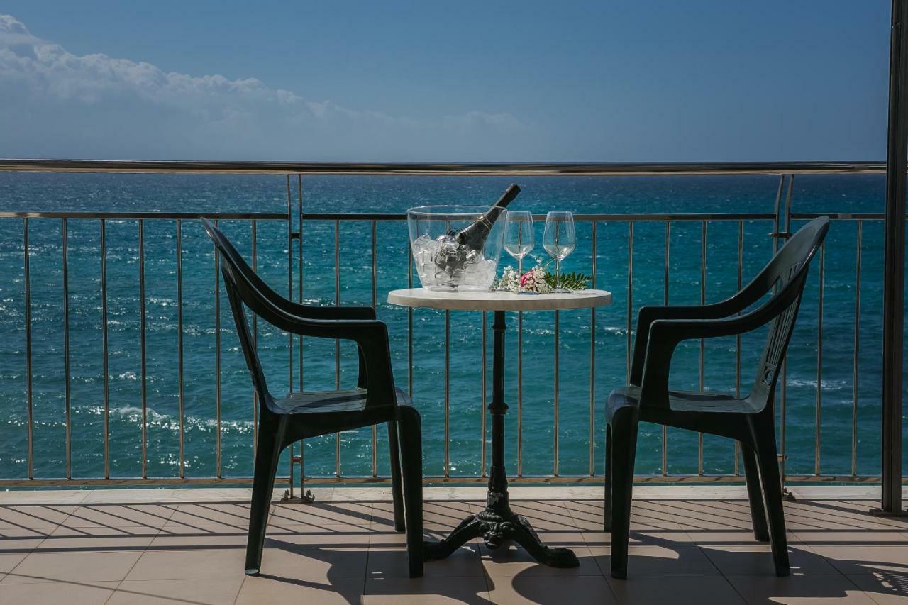 Hotel La Perla Villammare Exteriér fotografie