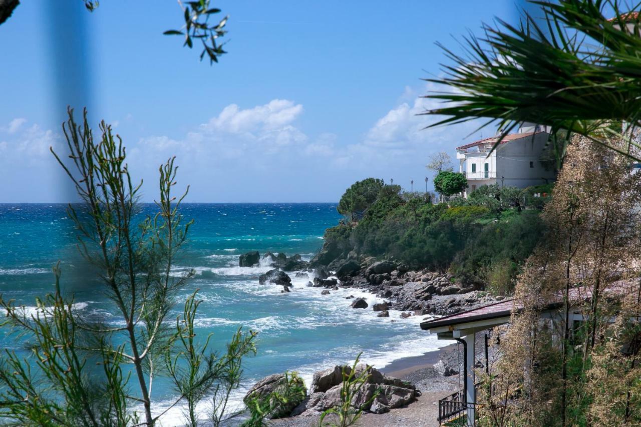 Hotel La Perla Villammare Exteriér fotografie